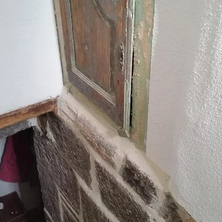 בית נופש Maison Medievale En Pierre De Lave Typique D Agde - Reservation Du Samedi Au Samedi אגדה